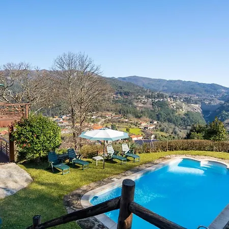Uveiras Garden Feriehus Vieira do Minho