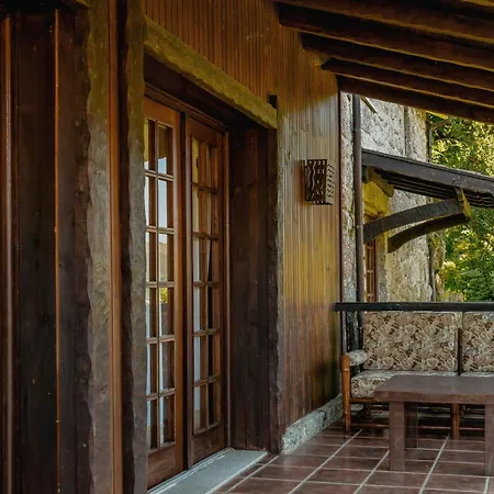 Uveiras Garden Holiday home